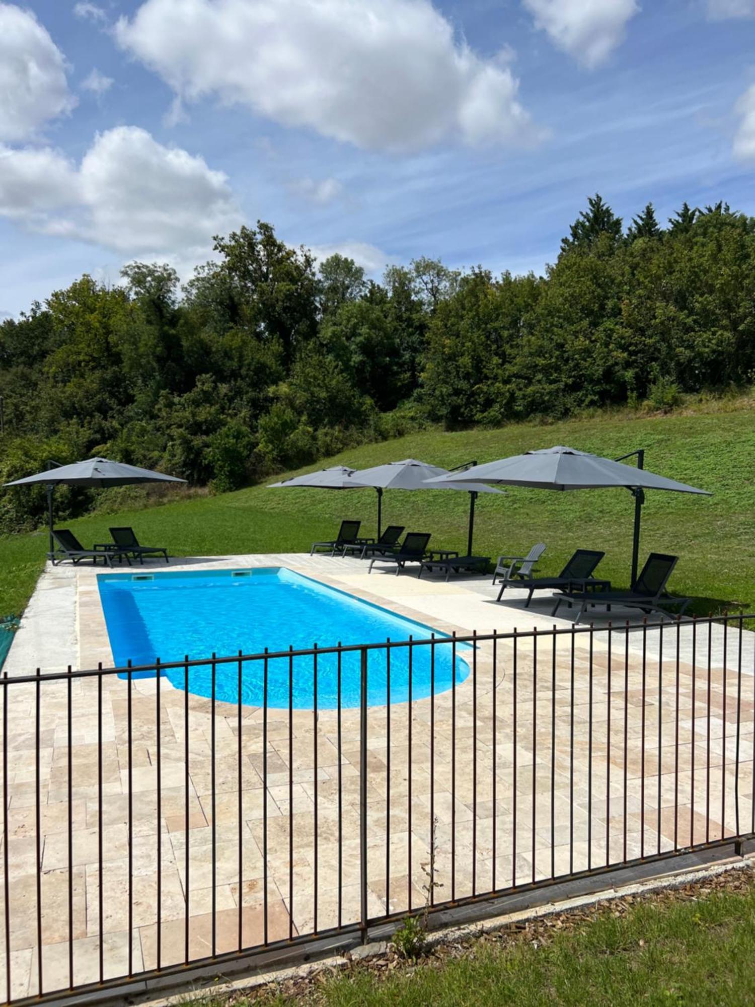 Chateau Des Loups - Les Pommiers Echire Экстерьер фото