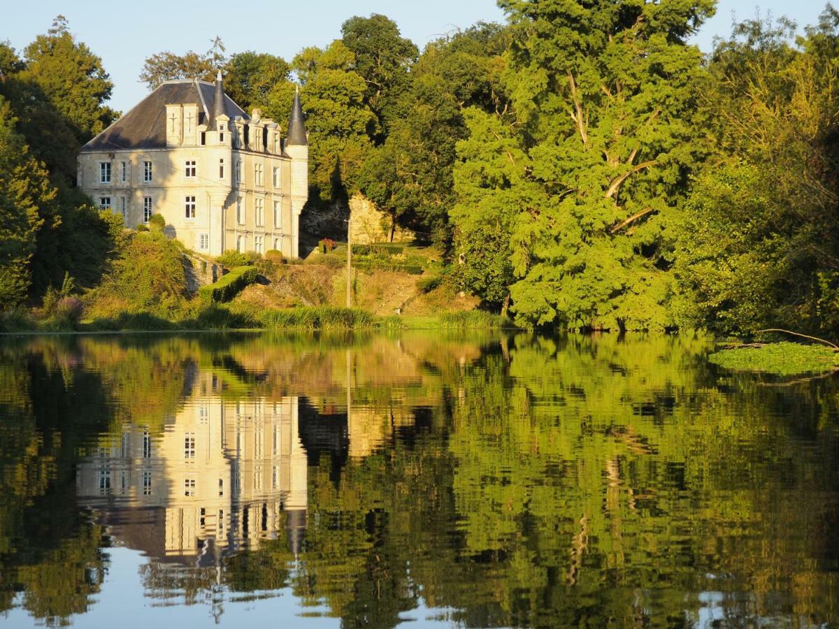 Chateau Des Loups - Les Pommiers Echire Экстерьер фото