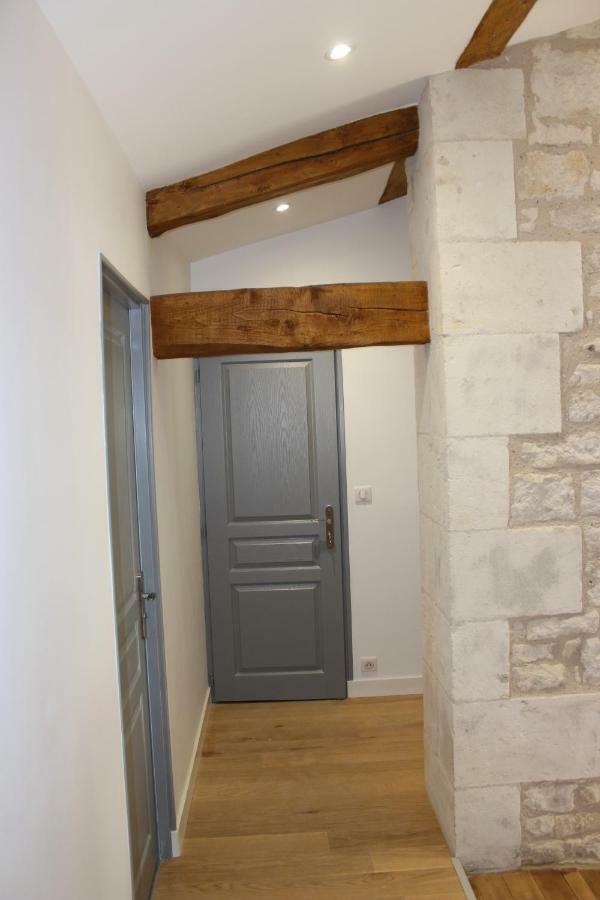 Chateau Des Loups - Les Pommiers Echire Экстерьер фото