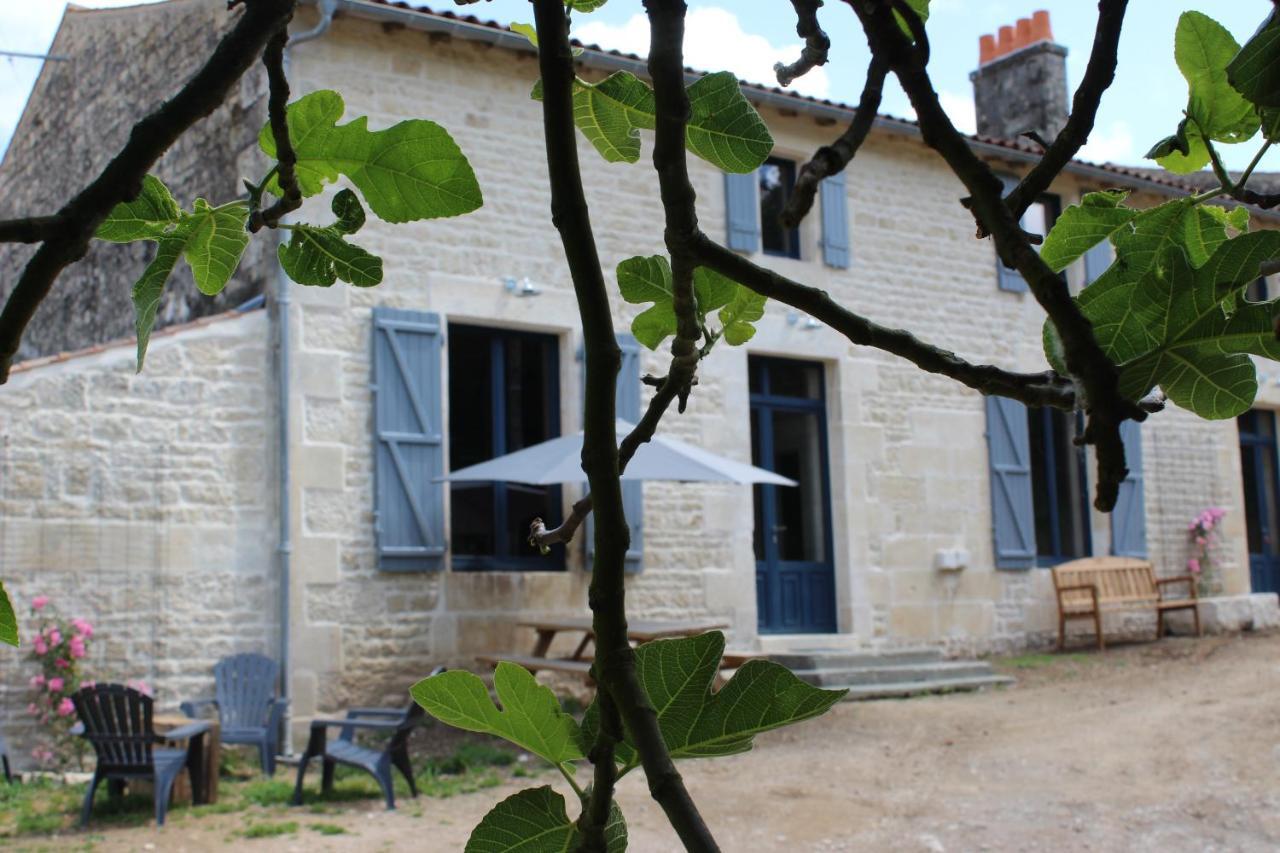 Chateau Des Loups - Les Pommiers Echire Экстерьер фото